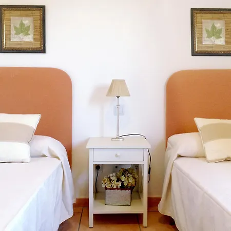 Paraiso Villa *